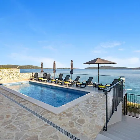 Beautiful In Hébergement de vacances *